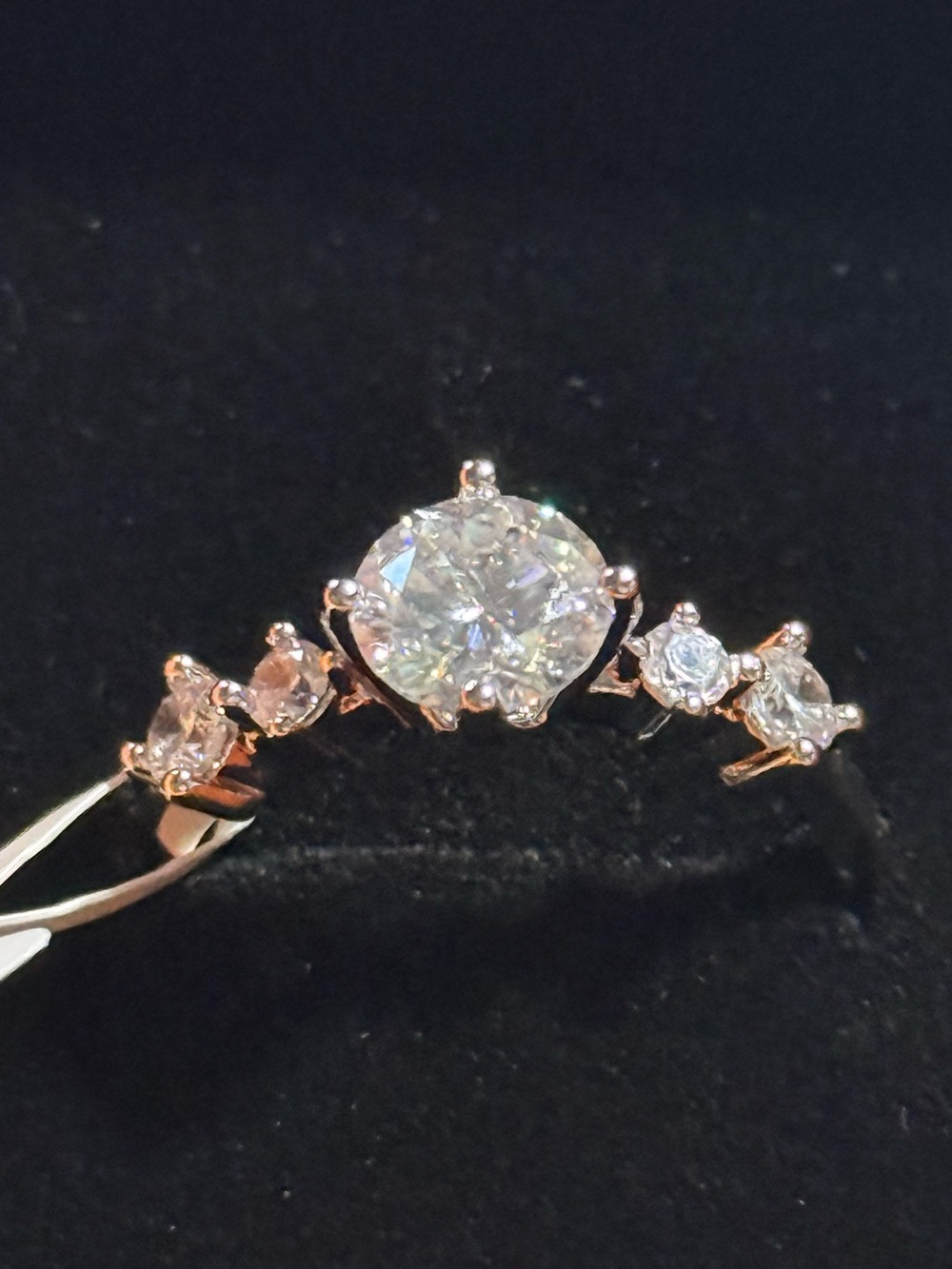 Moissanite Ring 1.0 ct